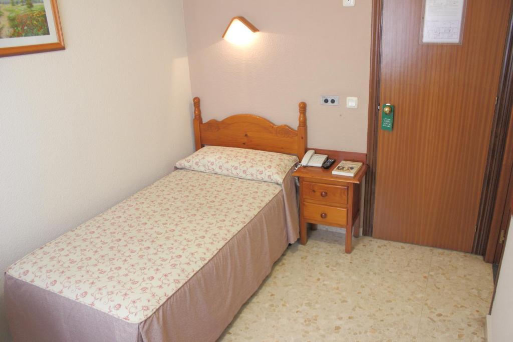 Hotel Abadi Córdoba Zimmer foto