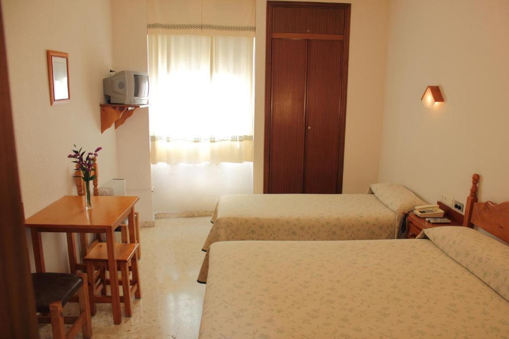 Hotel Abadi Córdoba Zimmer foto